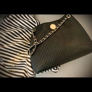Henri Bendel tote bag- New without tags